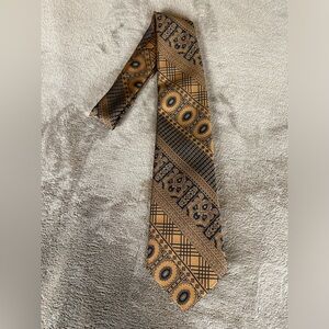Vintage 1970s Wide Men’s Tie 4.25” Geometric Brown Gold Polyester Retro Miller’s